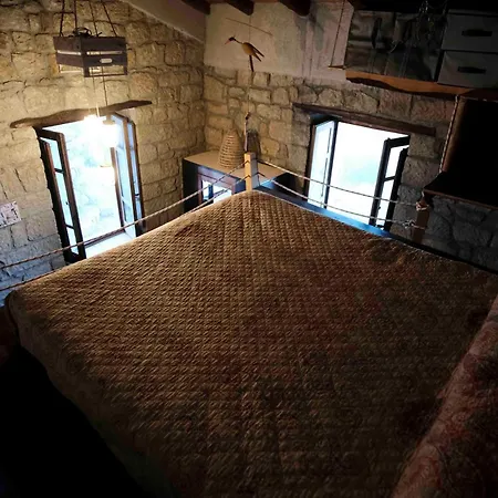 Atelier.germana * Castell'Umberto Vecchio